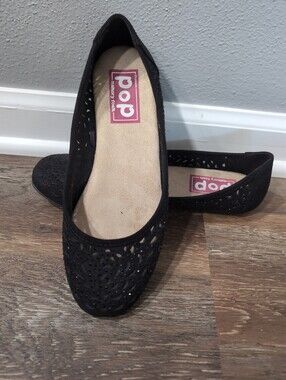 Womens Pop Imperial Black Jeweled Ballet Flats Laser Cut Detail Sz. 7